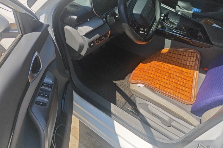 Used Baojun RC-5 2020 1.5T CVT Smart Luxury Edition