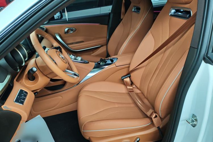 Used ORA Lightning Cat 2024 Dark Night Edition 555km Prestige Version
