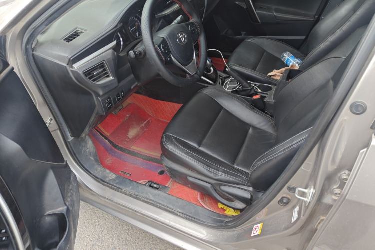 Used Toyota Corolla 2016 Dual-Engine 1.8L E-CVT Elite Edition