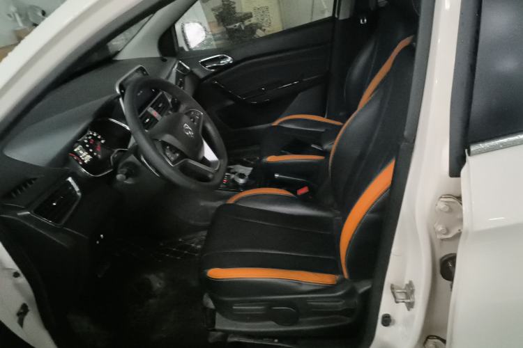 Used Baojun 310 2017 1.5L Automatic Luxury Model Left Front Seat