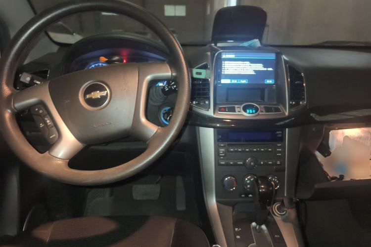 Used Chevrolet Captiva 2014 2.4L Two-Wheel Drive Urban Version 7 Seats
