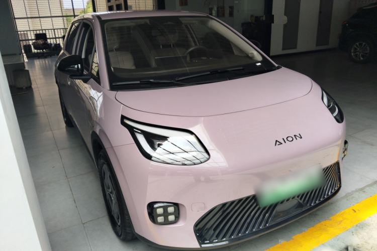 Used AION UT 2025 330 Starlight Edition Exterior 1