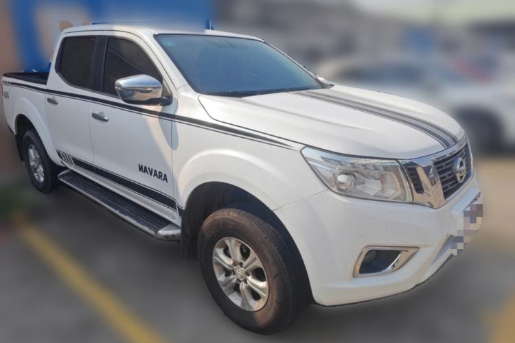 Used Nissan Navara 2017 2.5L Manual 4x4 Luxury Edition QR25