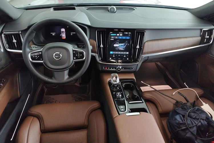 Used Volvo S90 New Energy 2024 Plug-in Hybrid Four-Wheel Drive Long-Range Luxury Smart Edition