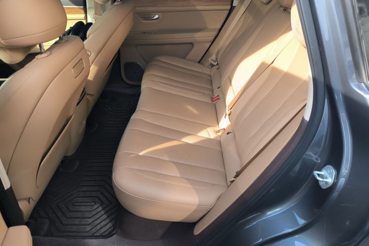 Used Hima AITO M7 2024 1.5T Intelligent Driving 4WD Max Edition 5 Seats
