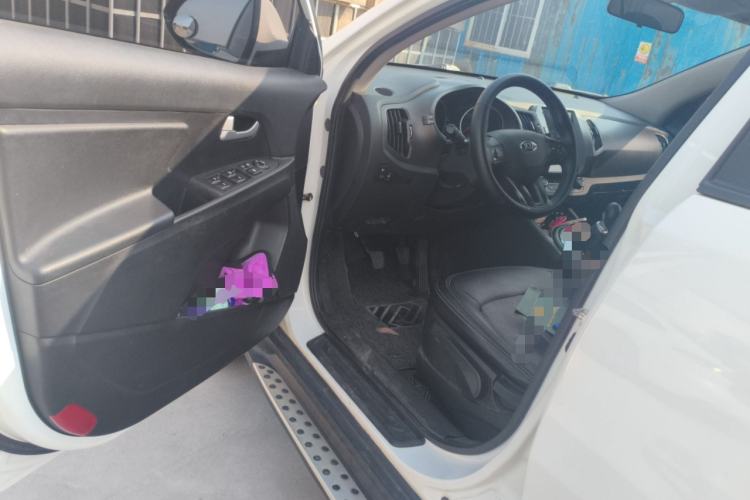 Used Kia Sportage R 2016 2.0L Manual Two-Wheel Drive GL Trim
