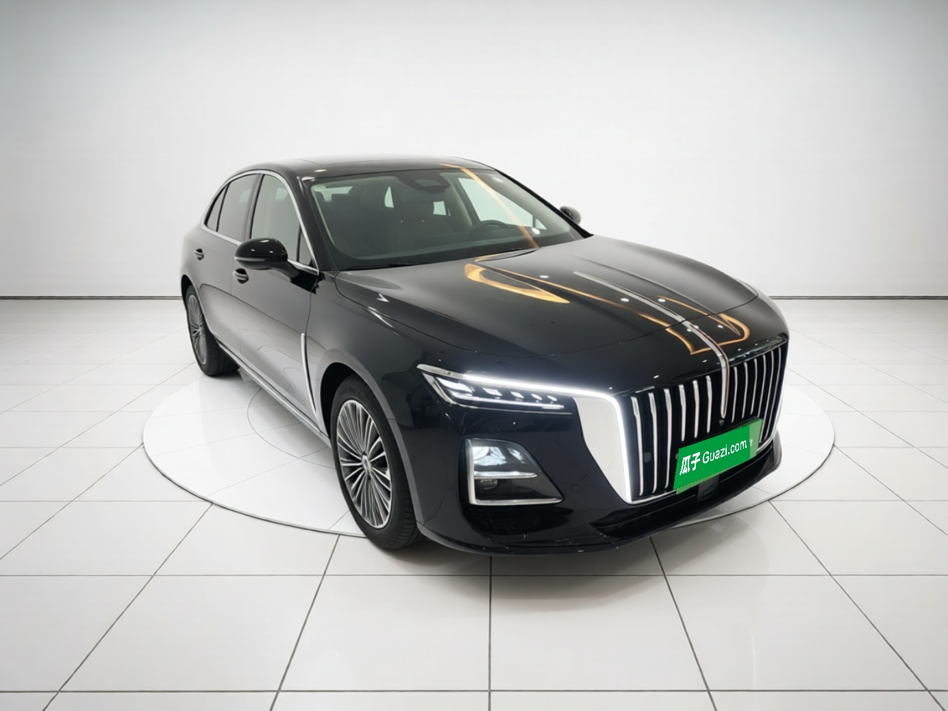 Hongqi H5 2026 Model 2.0T Automatic Qi Ling Pro Edition — снимка 3
