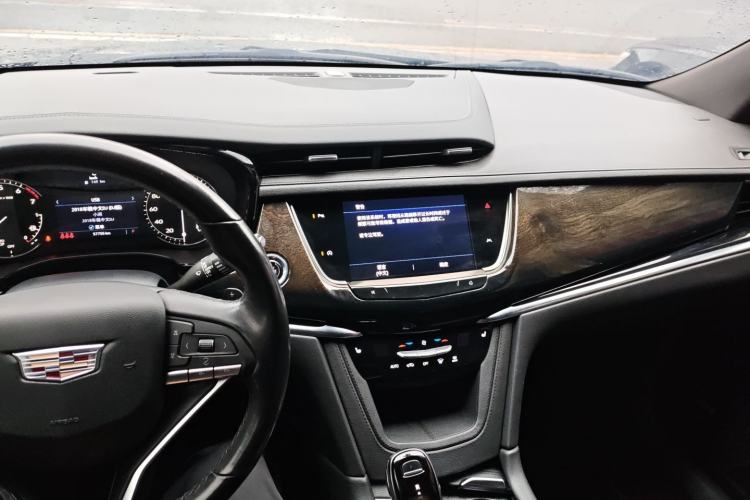 Used Cadillac XT6 2022 2.0T 7-Seater Two-Wheel Drive Luxury Version