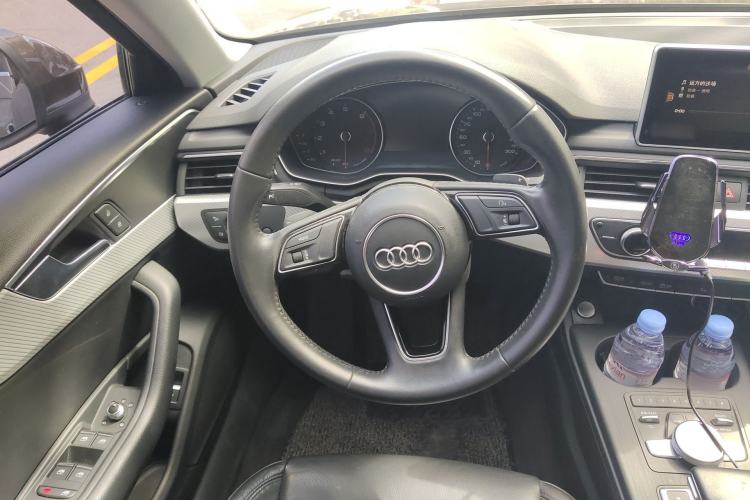 Used Audi A4L 2017 Plus 40 TFSI Fashion Model