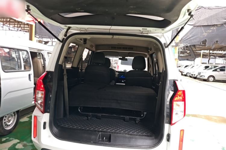 Used Wuling Hongguang PLUS 2019 1.5T Manual Comfort Version 7 Seats Trunk