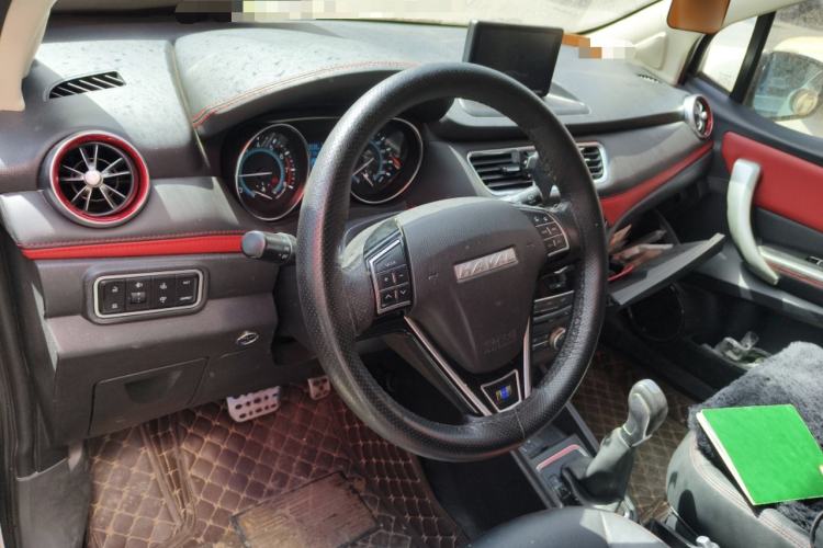 Used Haval H1 2016 Blue Label 1.5L AMT Luxury Model
