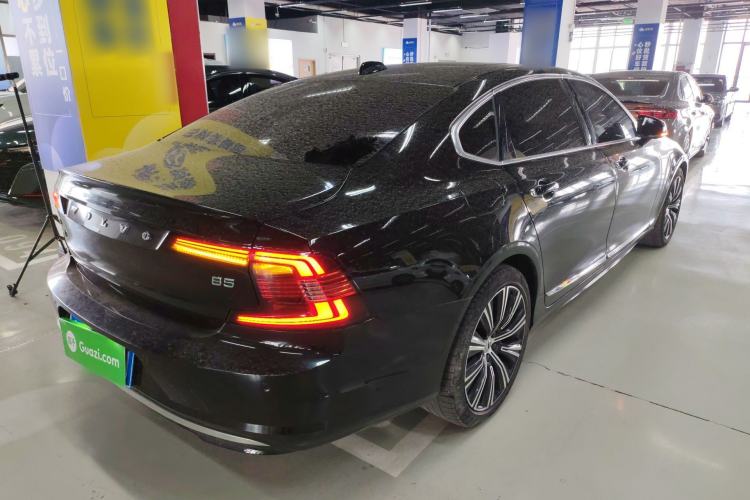 Used Volvo S90 2023 B5 Zhiyuan Luxury Edition
