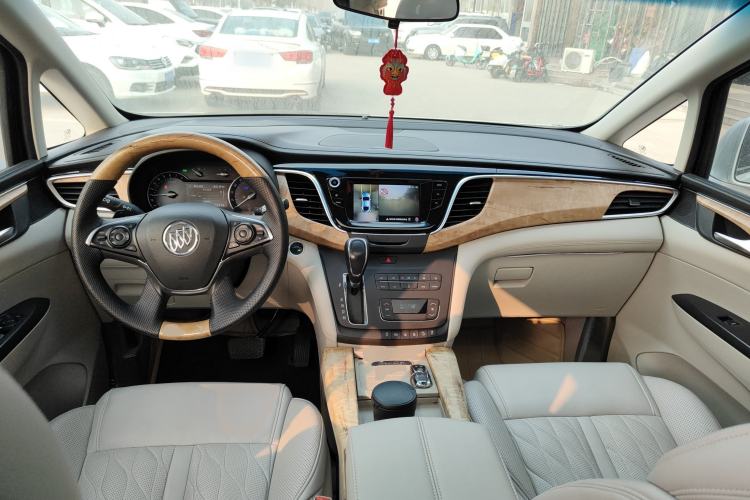 Used Buick GL8 2018 ES 28T Comfort Model China VI Standard