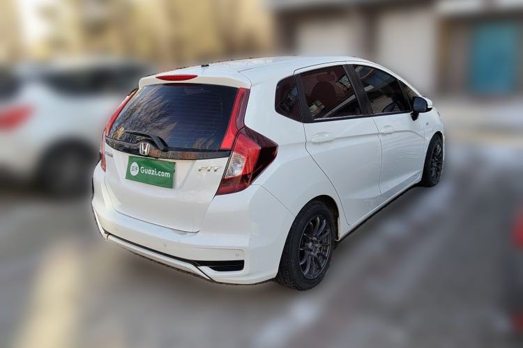 Used Honda Fit 2018 1.5L Manual Comfort Version
