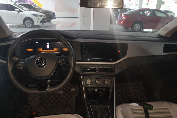 Used Volkswagen Polo 2023 Revised Plus 1.5L Automatic – Enjoy Life Edition Center Console