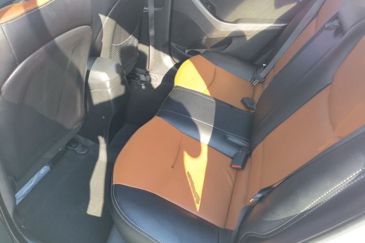 Used Hyundai Elantra (5th Generation / Langdong) 2016 1.6L Automatic Prestige Model