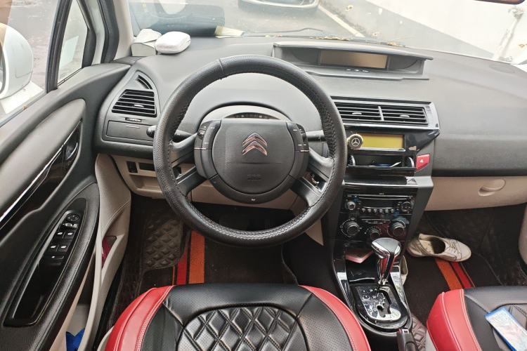 Used Citroen C-Quatre 2014 VTS Version 1.6L Automatic Prestige Model Steering Wheel