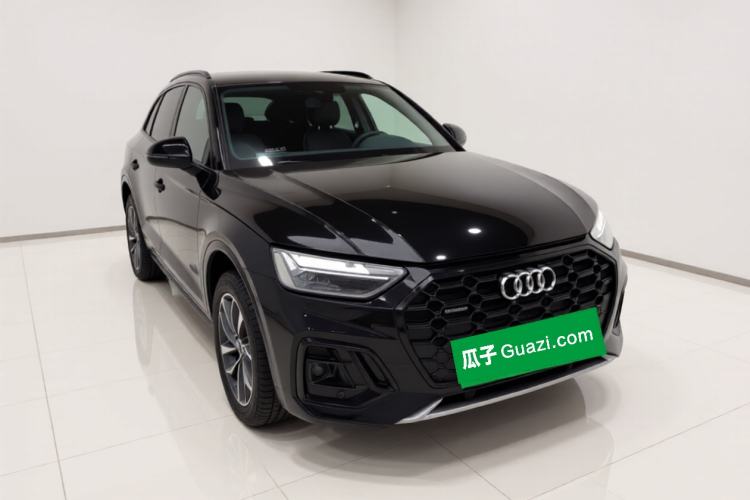 Used Audi Q5L 2023 40T Luxury Dynamic Model
