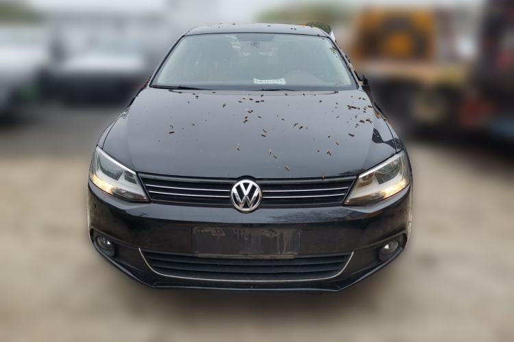 Used Volkswagen Sagitar 2012 1.6L Automatic Comfort Edition Front