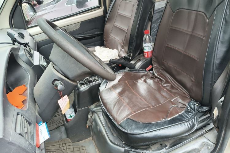 Used Wuling Rongguang 2011 1.2L Base Version

