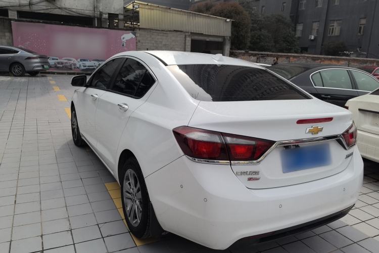 Used Chevrolet Cruze 2015 1.4T DCG Flagship Edition
