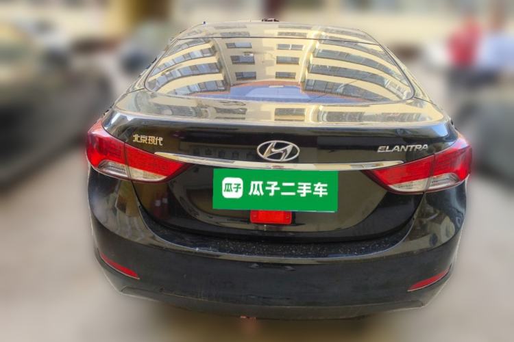 Used Hyundai Elantra (5th Generation / Langdong) 2015 1.6L Manual Leading Model