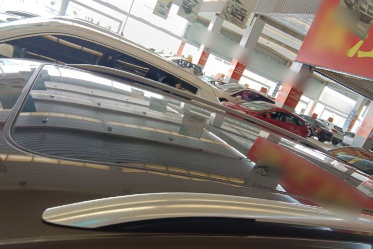 Used Volkswagen Tiguan L 2017 330TSI Automatic Two-Wheel Drive Luxury Edition