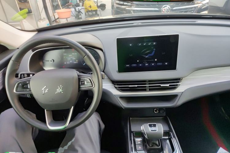 Used Hongqi E-QM5 2024 500km Range Edition Center Console