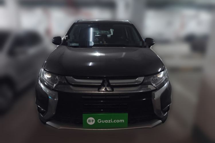 Used Mitsubishi Outlander 2018 2.0L Two-Wheel-Drive Jiale Edition 7-Seater
