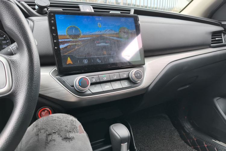 Used Honda Envix 2019 180TURBO CVT Enjoyment Edition China VI Center Console