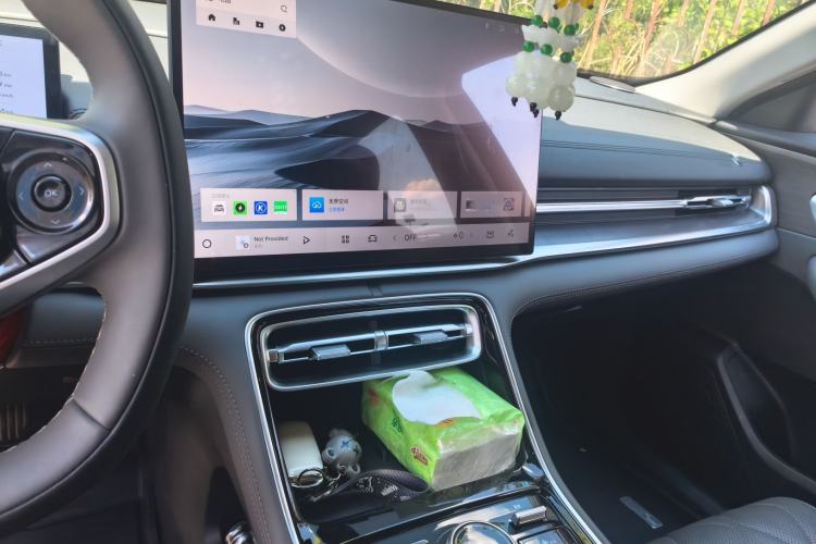 Used Geely Galaxy A7 2025 Model EM-i 70km Launch Edition Audio And AC Panel