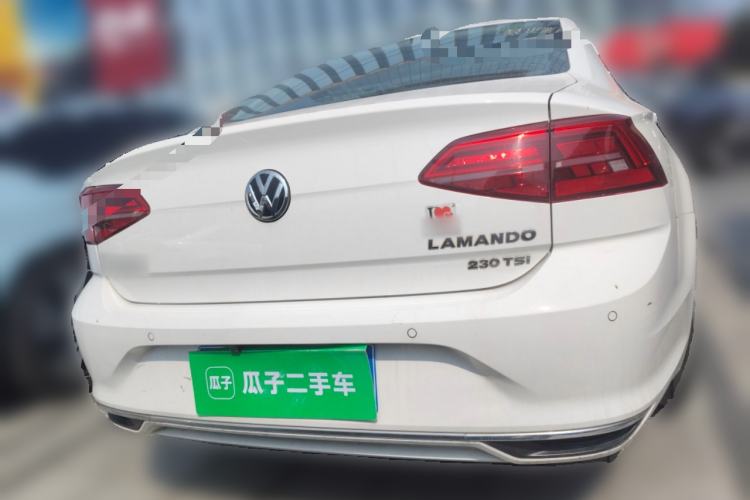 Used Volkswagen Lamando 2019 230TSI DSG Fashion Edition China VI
