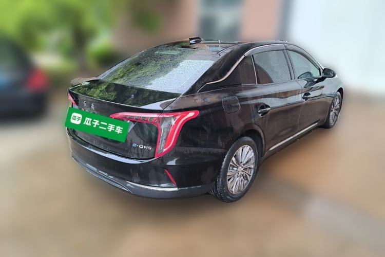 Used Hongqi E-QM5 2022 431 km Charge & Enjoy Edition