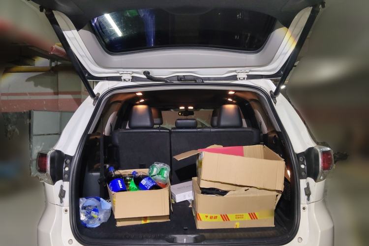 Used Toyota Highlander 2017 2.0T Four-Wheel Drive Luxury Edition 7 Seats