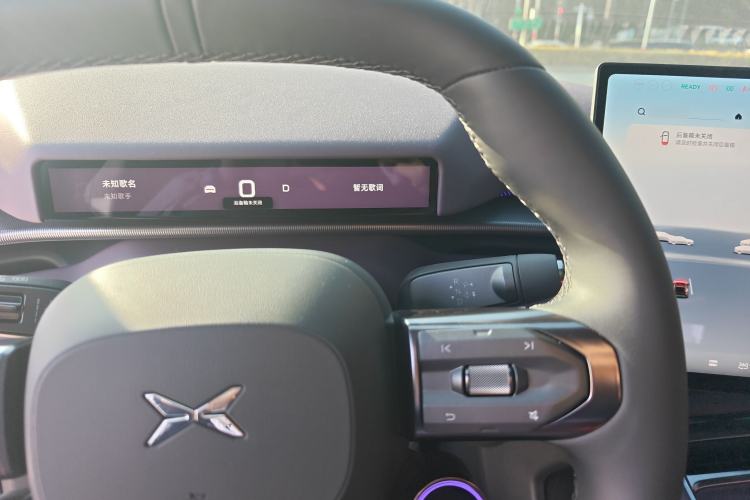 Used XPeng P7 2025 Model—750 All-Wheel-Drive High-Performance Ultra Instrument Cluster