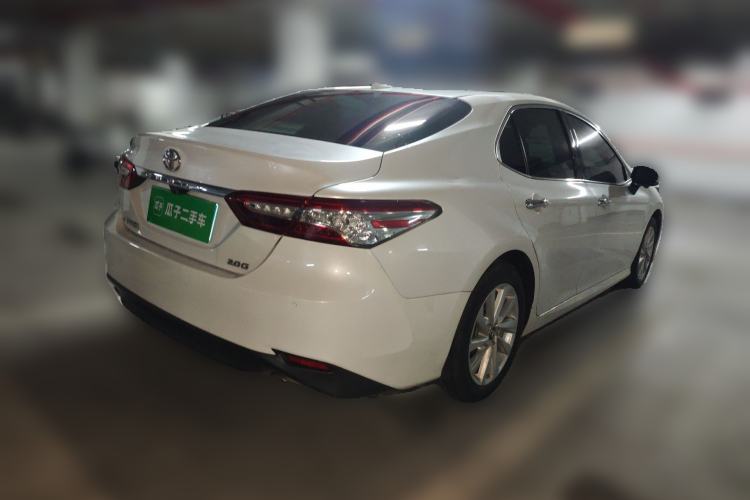 Used Toyota Camry 2021 2.0G Luxury Edition
