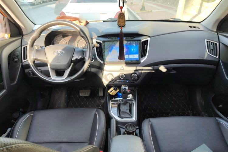 Used Hyundai ix25 2015 1.6L Automatic Two-Wheel Drive Smart GLS Trim
