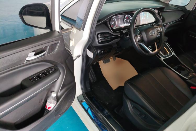 Used GAC Trumpchi M6 2021 270T DCT Luxury Edition (7-seater)
