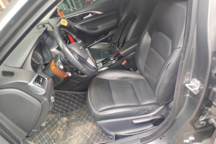 Used Infiniti QX30 2017 1.6T Two-Wheel-Drive Sport Edition
