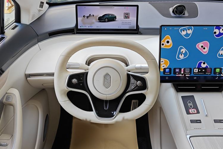 Used Hima Luxeed R7 2026 Model Range-Extending Max