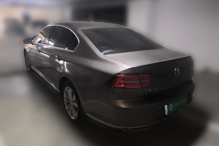 Used Volkswagen Magotan 2017 330TSI DSG Luxury Model