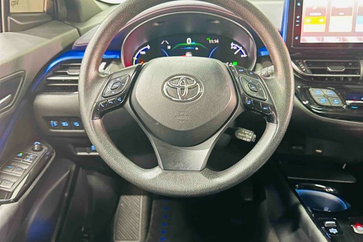 Used Toyota C-HR EV 2020 Luxury Sunroof Edition Interior 3