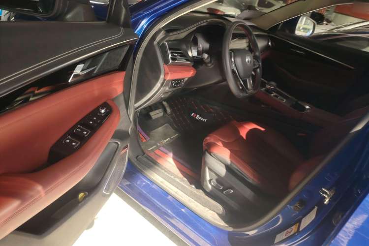 Used Changan CS85 COUPE 2019 2.0T Automatic Luxury Edition China VI Standard
