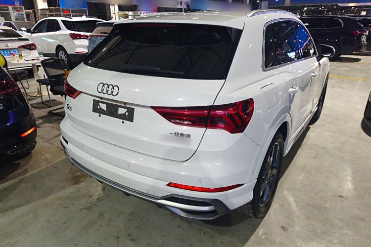 Used Audi Q3 2022 35 TFSI Fashion Dynamic Model
