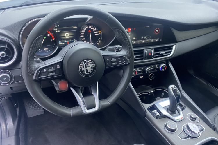 Used Alfa Romeo Giulia 2022 2.0T 280HP Ti Driving Edition
