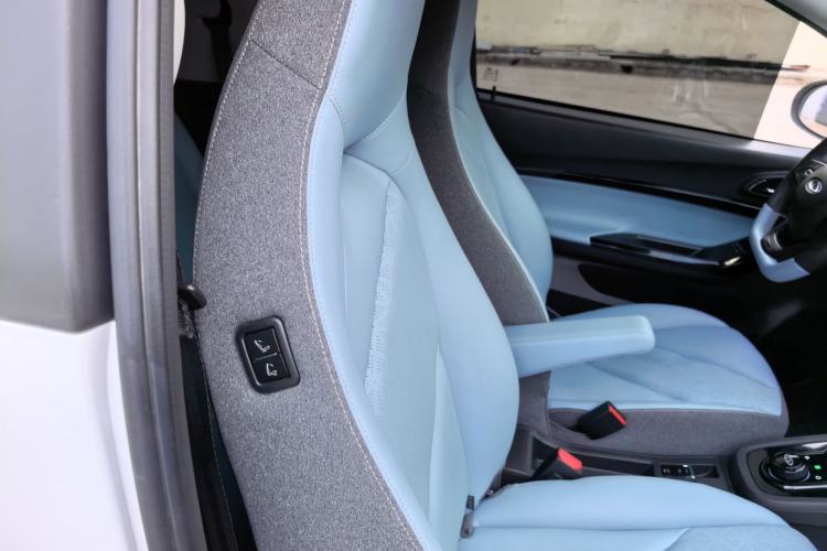 Used Chery QQ Little Ant 2024 Edition Youth Version 251km Passion Version 23.99 kWh Interior 12