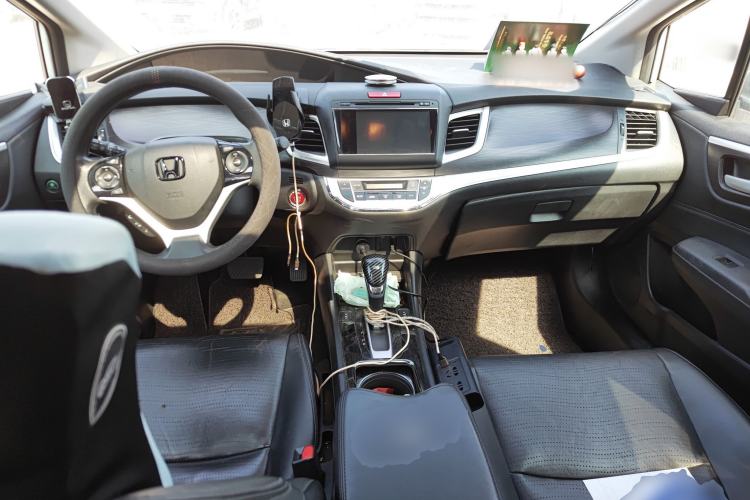 Used Honda Jade 2014 1.8L CVT Luxury Edition 5 seats