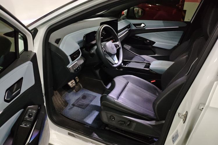 Used Volkswagen ID.4 X 2024 Pure & Smart Edition
