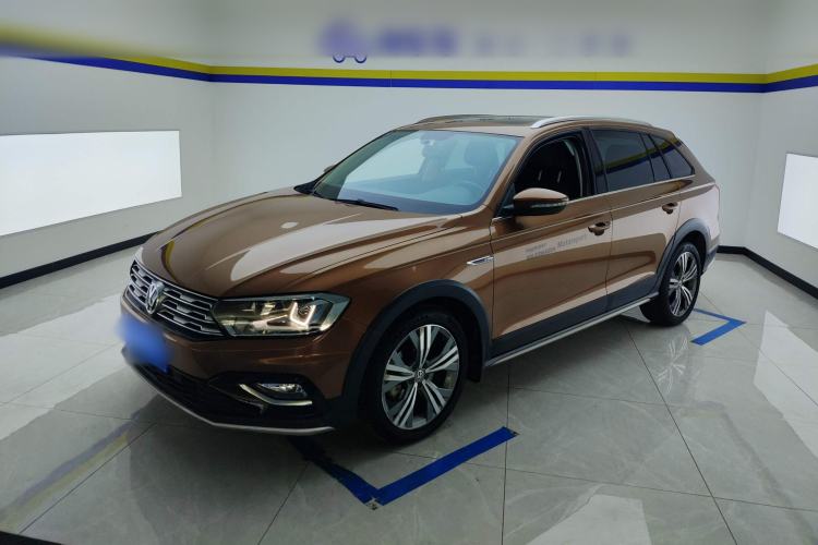 Used Volkswagen C-TREK 2017 230TSI DSG Luxury Model