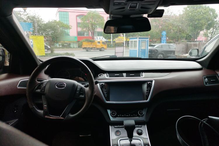 Used Land X7 2015 2.0T Panoramic Prestige Edition
